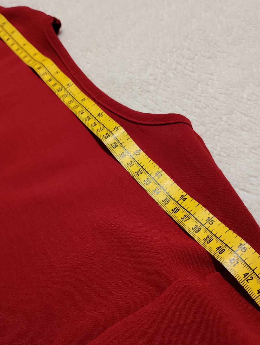 JODIFL Red V-Neck Blouse Size L - Picture 10 of 11